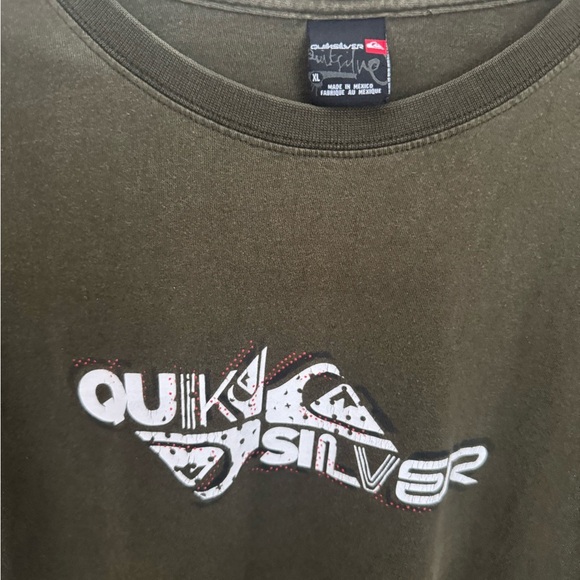 Quiksilver Men's Graphic T-shirt Size XL Olive Green Vintage Y2K Surf Skate 90s - Picture 2 of 8